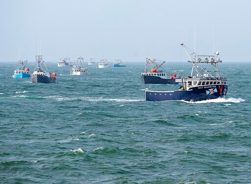 Minister: Cops Failing Indigenous in Canada Lobster Dispute