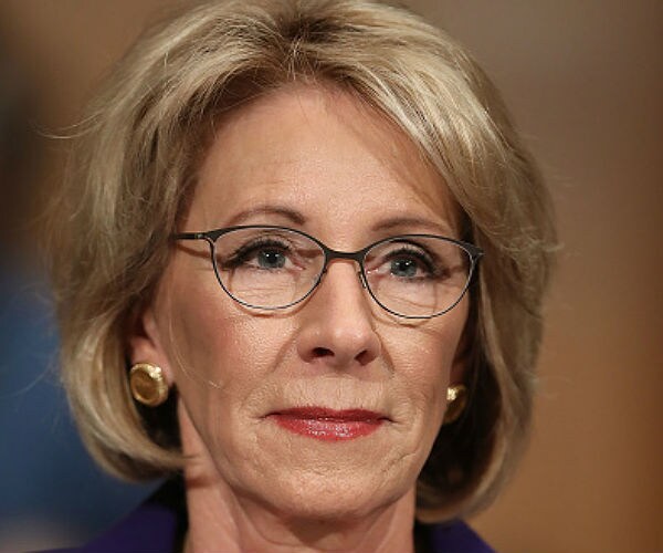 Education Secretary Gives Education Chiefs Some 'Tough Love'