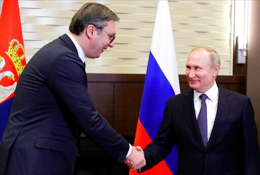 Russia, Serbia Pledge Expanded Energy, Military Ties