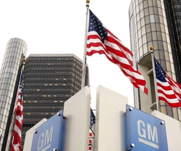 GM Pitches New Product Strategy to Skeptical Investors
