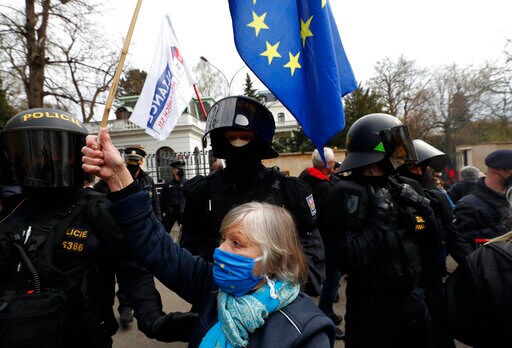 EU Foreign Ministers Talk amid Uproar over Ukraine, Navalny