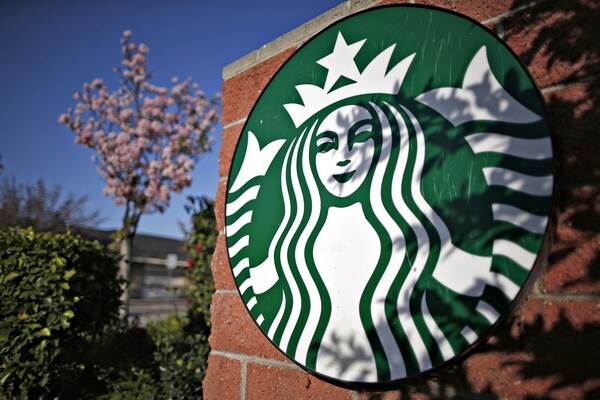 Millennials Praise, Mock Starbucks' College Tuition Offer