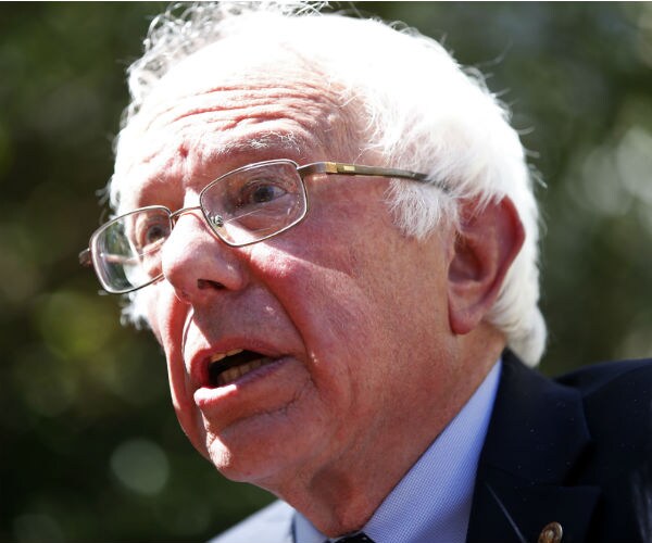 Bernie Sanders, Danny Glover: Union Workers Have it Better