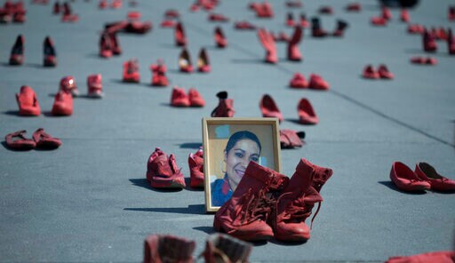 In Mexican Capital, Red Shoes to Protest Killings of Women
