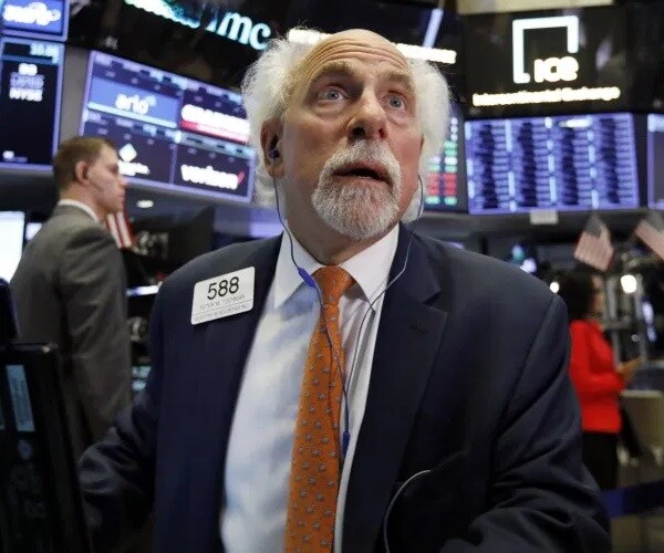 'Most Photographed' NYSE Trader Contracts Coronavirus