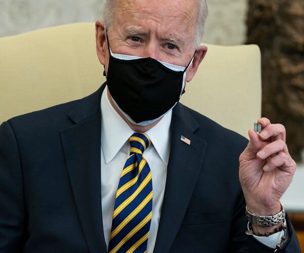 Biden Launching Winter COVID-19 Booster, Testing Campaign