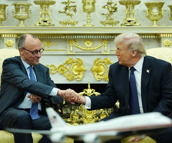 Judge to Hold Closed-Door Talks on Trump Tariff Refunds