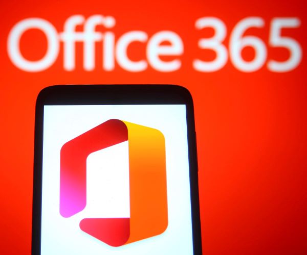 Microsoft Rolls out Personalized News Feed