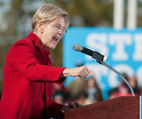 Elizabeth Warren Makes Equifax Her Latest Corporate Target