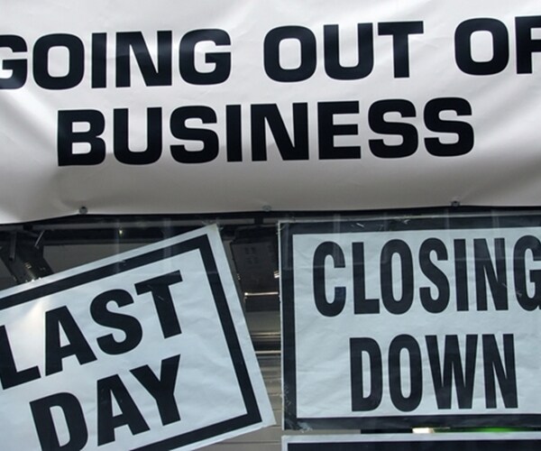 Moody's Trims Department Stores Outlook for Third Time in 2019  