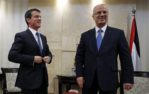 French Premier Pushes Mideast Initiative with Palestinians