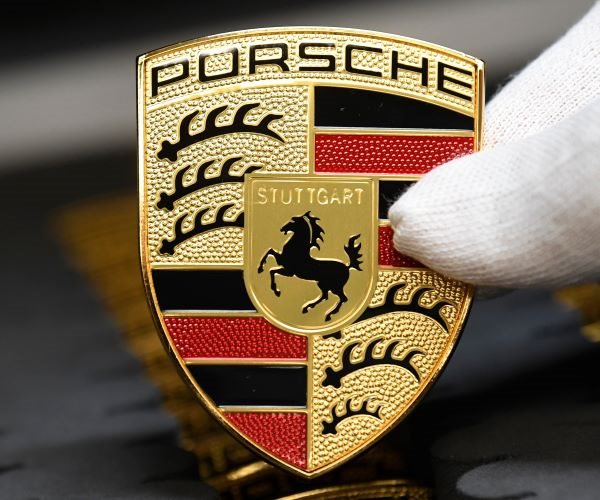 Porsche IPO Poised to Price at Top End of Range