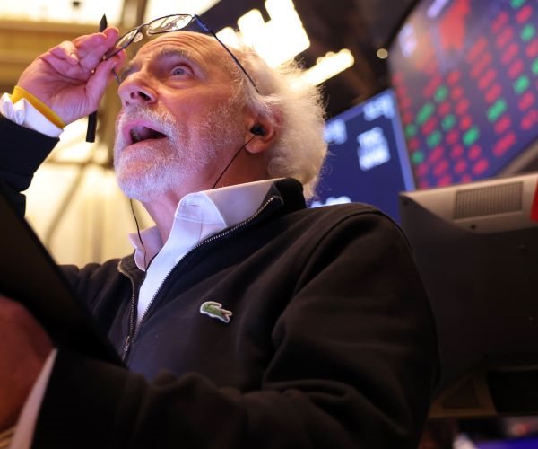 Stocks Fall Broadly on Wall Street, Extending Two-Day Slide