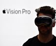 Apple Lowers Production of Vision Pro Due to Poor Sales