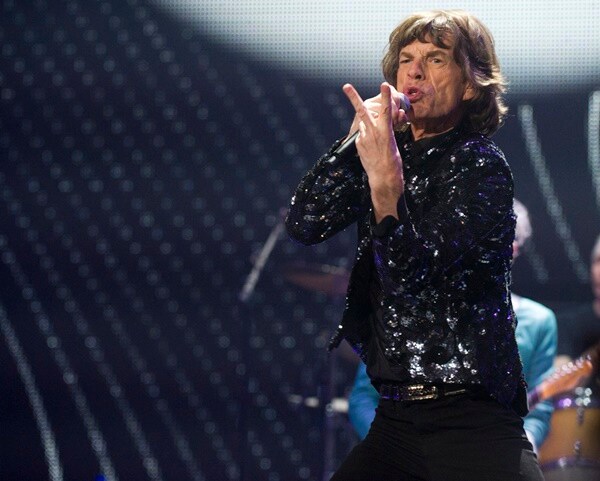 Mick Jagger Speaks to Support Poland's Judges at Warsaw Gig