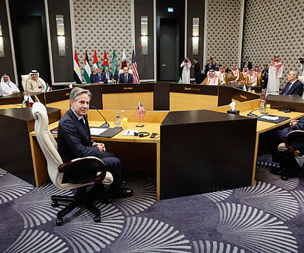 antony blinken meeting with arab leaders