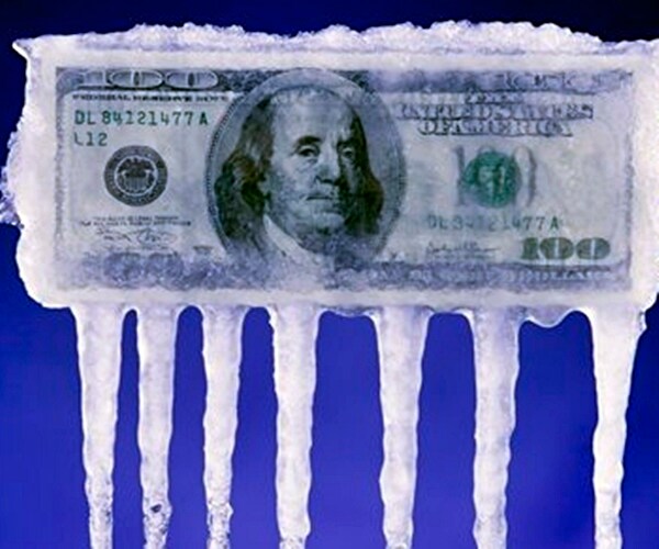 A $150 Billion Pile of Frozen Loans Starts to Worry US Banks