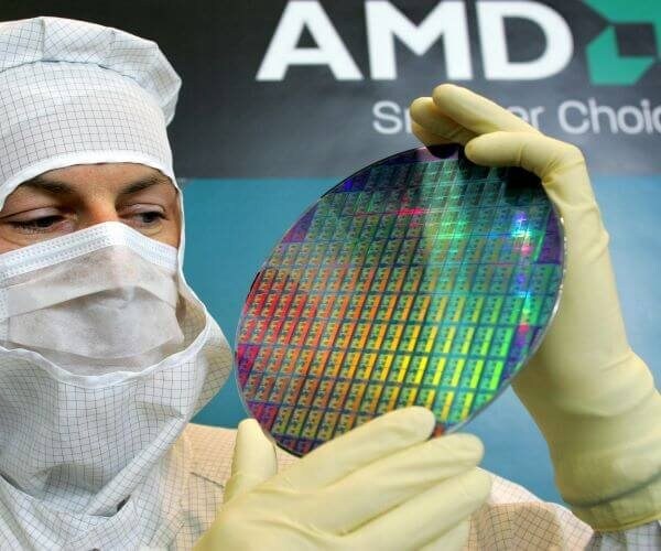 AMD Beats Q4 Rev Expectations on Data Center Growth