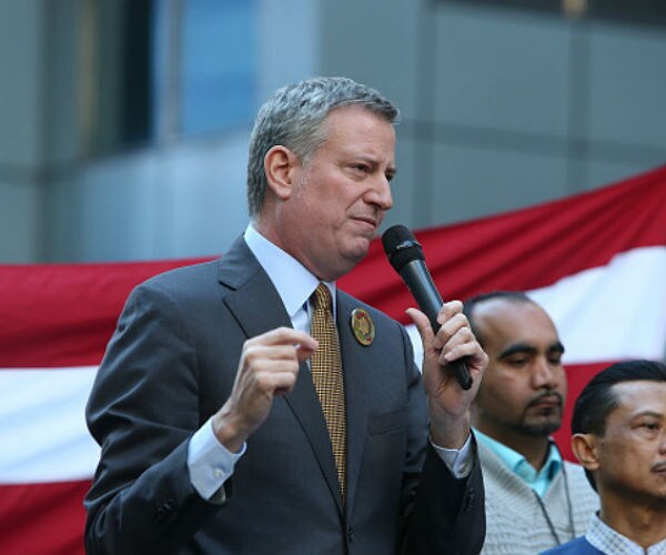 Mayor de Blasio Admits to Acting on Behalf of Friends