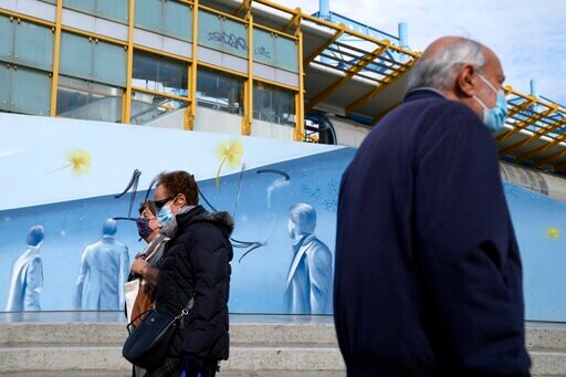 Greece's Tavernas, Coffee Shops Close for Pandemic Protest