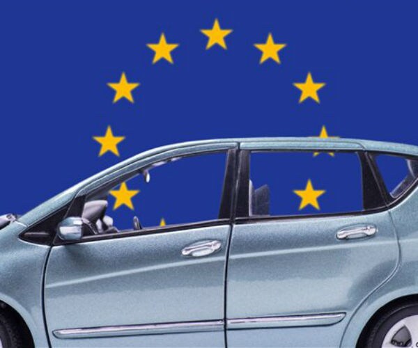 EU Ready to Discuss Cars With Trump to Avert Trade War