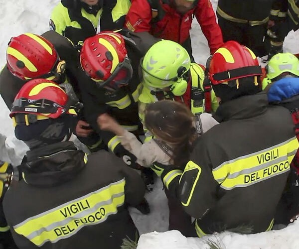 4 More Survivors Pulled out of Italy's Avalanche-hit Hotel