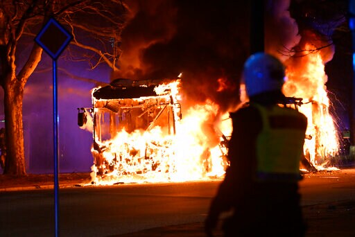 Sweden Links Riots to Criminal Gangs That Target Police