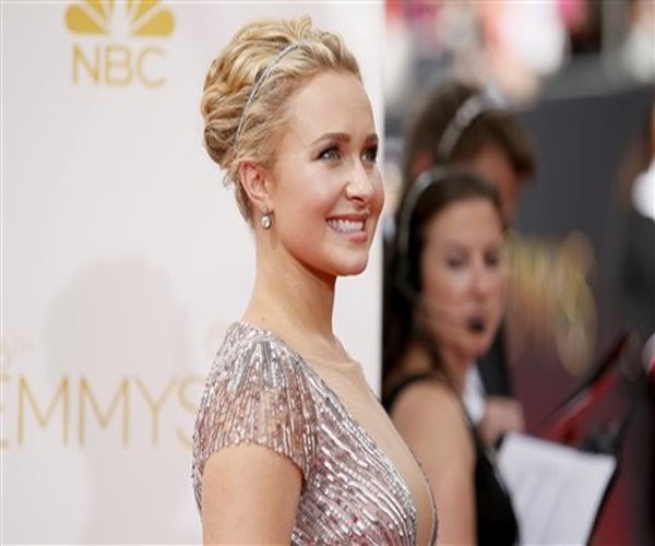 Actress Hayden Panettiere Treated for Postpartum Depression
