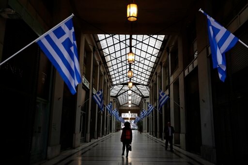 AP PHOTOS: Greek Poverty Deepens During 7 Years of Austerity