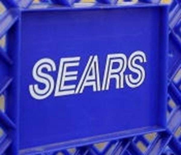 Sears Reports First Quarterly Profit Since 2012 as Sales Still Tumbles