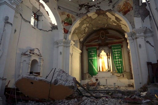 Mexican Family Mourns 11 Dead after Church Falls at Baptism