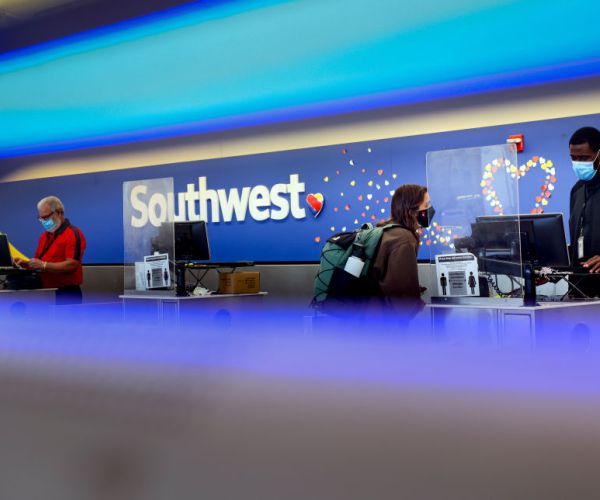 Southwest Asks Court to Keep Vaccine Mandate in Place