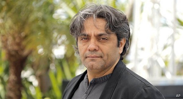 Iranian Director Facing Jail Appears in Cannes