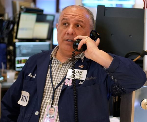 Stocks Coast Toward Finish of a Record-Setting Week