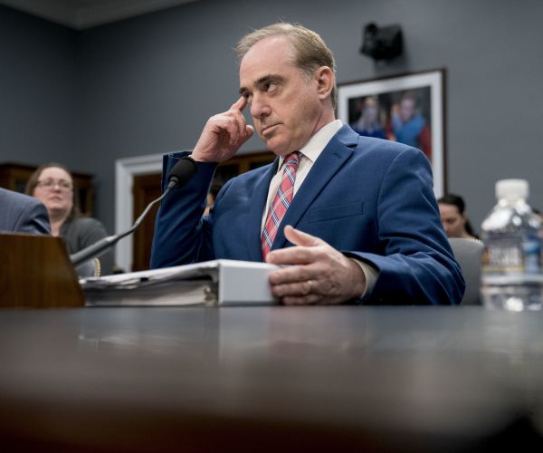 Politico: Chairman of Veterans Affairs Committee Backs Shulkin