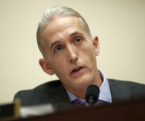 Oversight Committee Dems to Chair: Subpoena Trump Org Documents