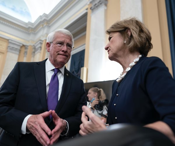 Republicans Unveil $928 Billion Infrastructure Counteroffer