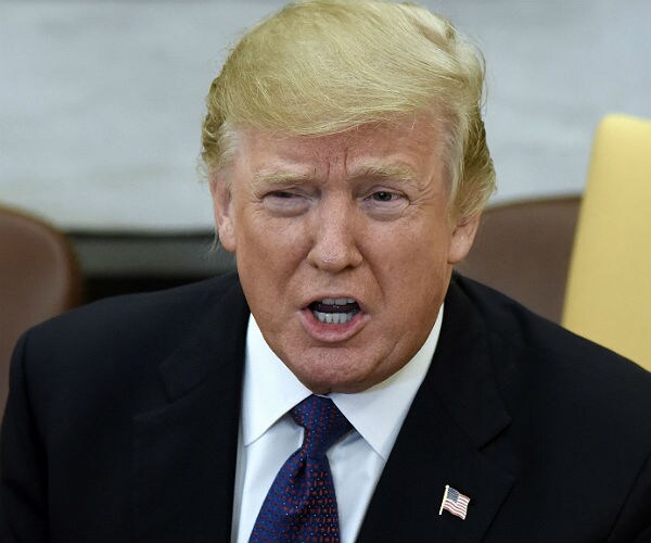 Pennsylvania Race to Test Democrats' Hopes for Anti-Trump Wave