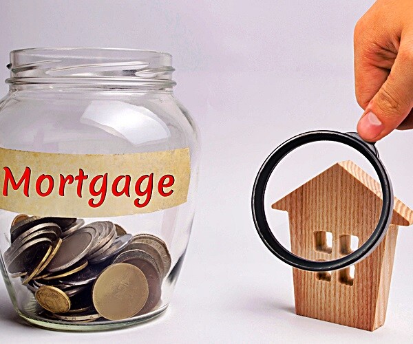 Wall Street Puts Blame on Calabria for Blocking Mortgage Aid