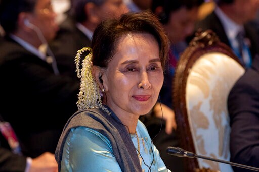 Myanmar Court Sentences Suu Kyi to 5 Years for Corruption