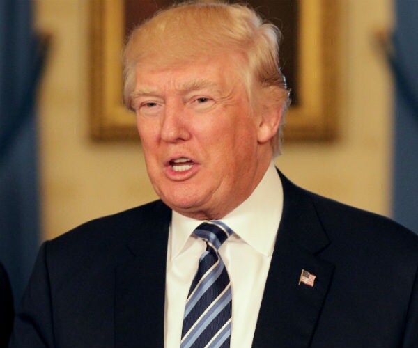 Trump Recalls Killing of Armenians, Doesn't Call it Genocide