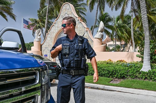 local law enforcement patrols at mar-a-lago, home of former president donald trump