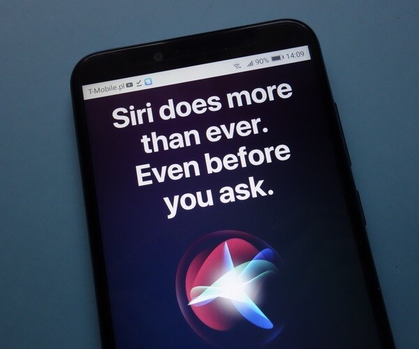 Apple Apologizes for Use of Contractors to Eavesdrop on Siri