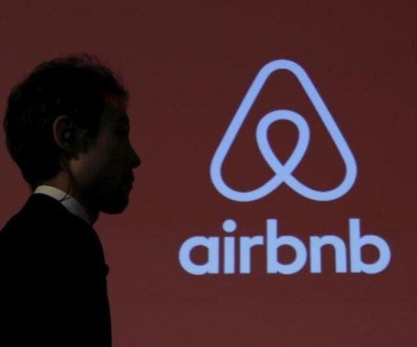 Airbnb Said to Get $1 Billion Debt Facility From Big US Banks