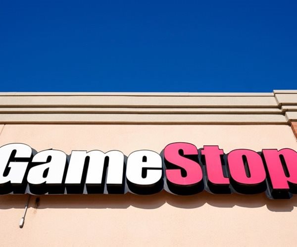 GameStop's $56 Billion eBay Bid Raises Investor Doubts