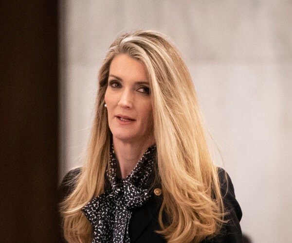 sen. kelly loeffler speaks