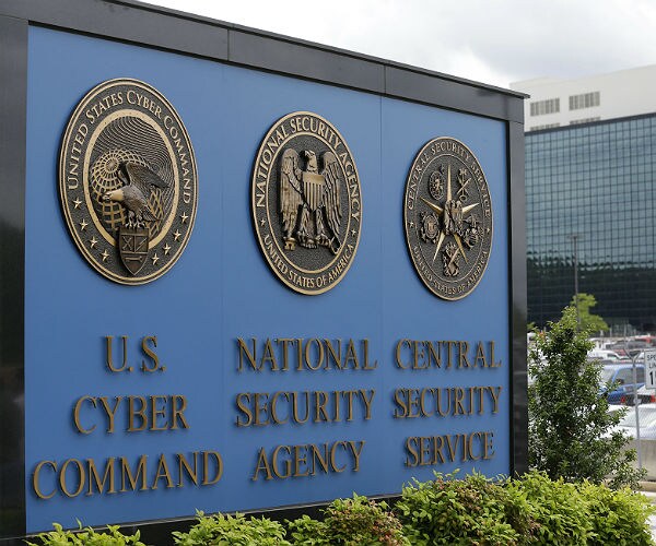Feds Hit Roadblock in Ex-NSA Contractor Hoarder Case