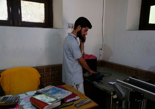 Landline Phones Back in Kashmir, but Calls Don't Go through