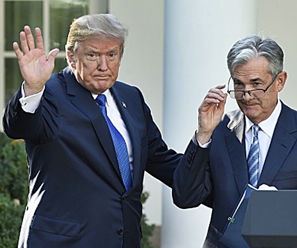 Bloomberg-YouGov Poll: More in US See Trump in Charge Economy, Not Fed