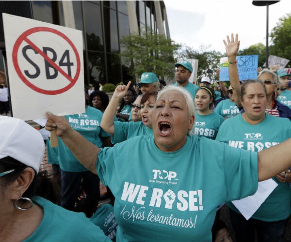 Sanctuary Cities Debate Makes Politics More Than Local 